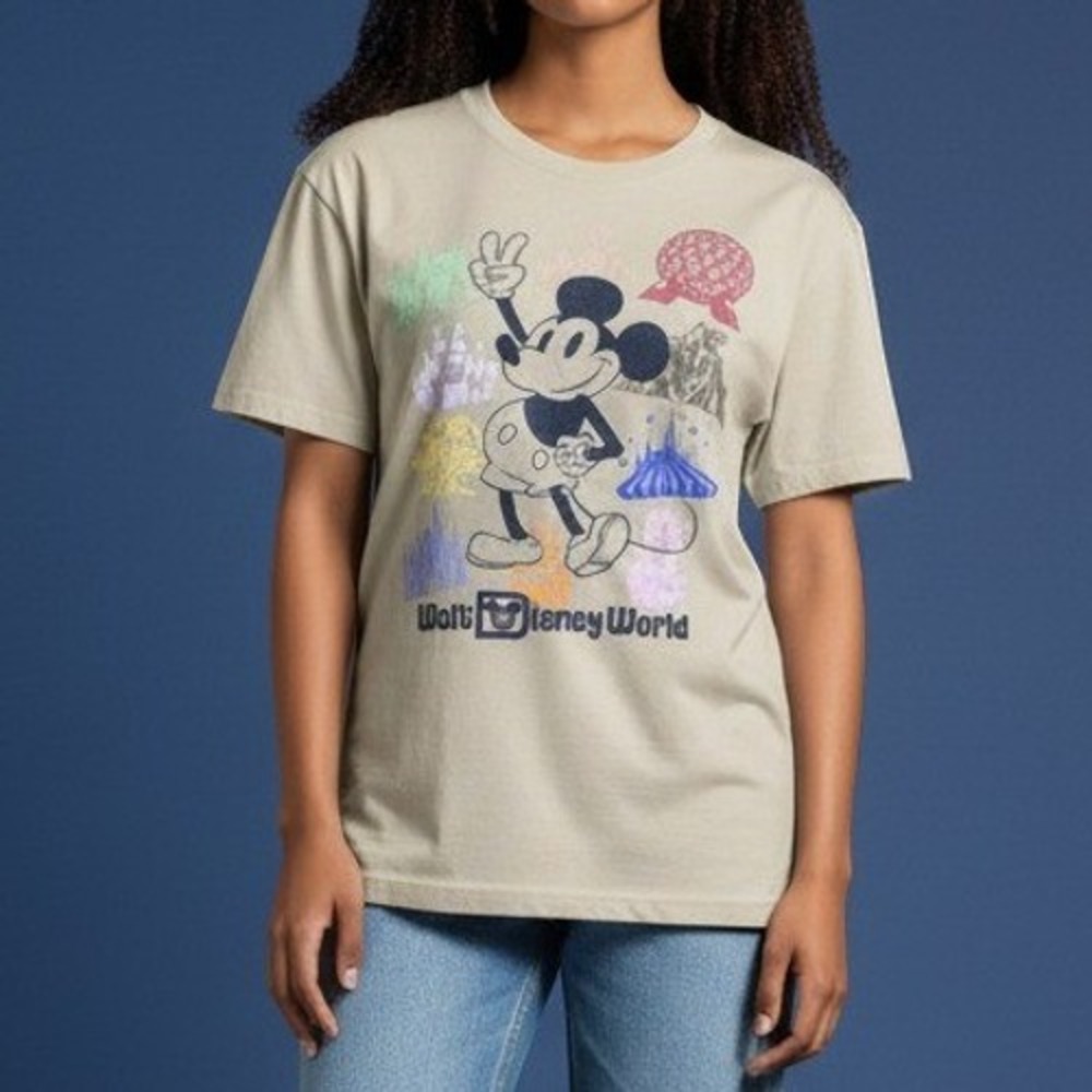 Disney Walt Disney World Mickey Mouse T-Shirt Women L Tan Graphic Tee Park Icons